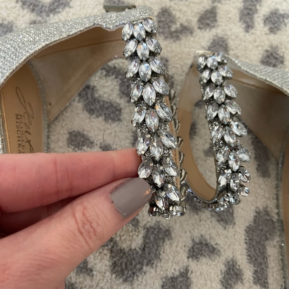 JEWEL BADGLEY MISCHKA BRADLEY EMBELLISHED ANKLE STRAP SANDAL SILVER SIZE 7 NWOB - Picture 5 of 7